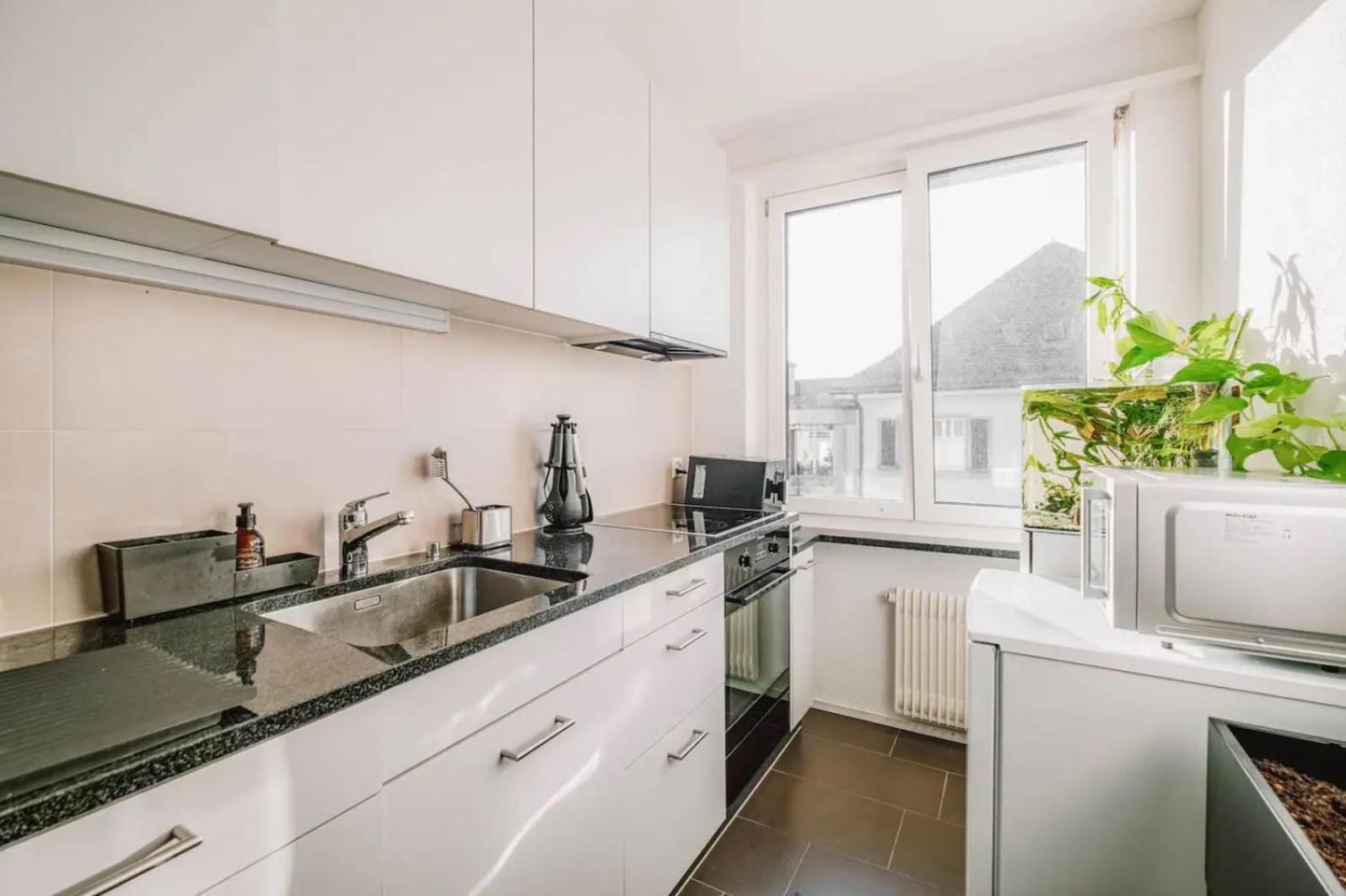Apartment Brand New Downtown In Center With Balcony Hoh Anwand