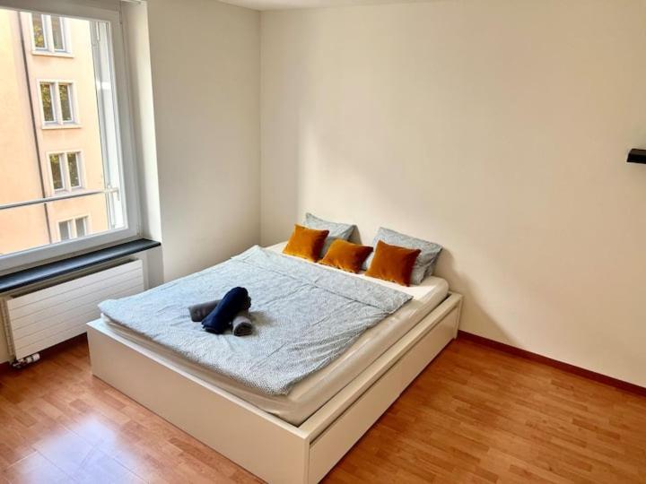Apartment Beautiful 2 With Balcony In Center Downtown Hilda - Self Checkin *