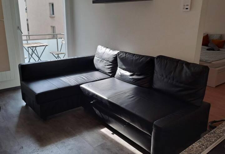 Apartment Beautiful 2 With Balcony In Center Downtown Hilda - Self Checkin Zurich