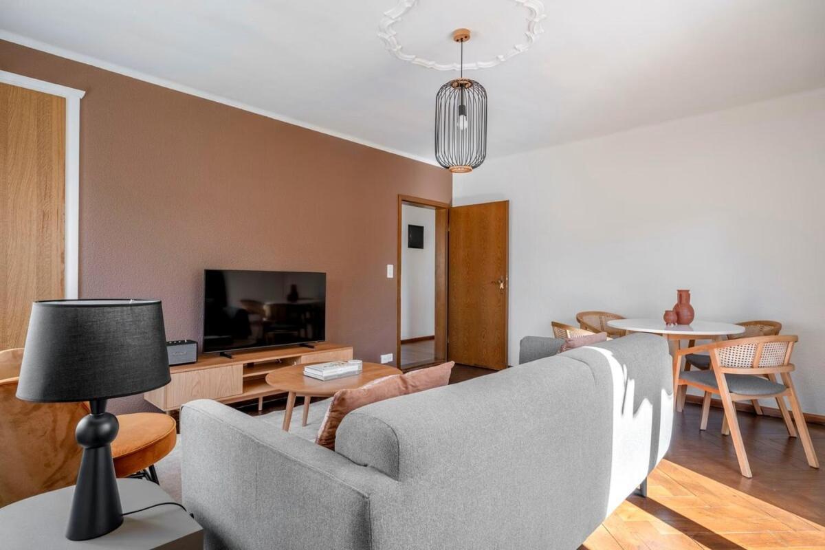 Amber Apartment *
