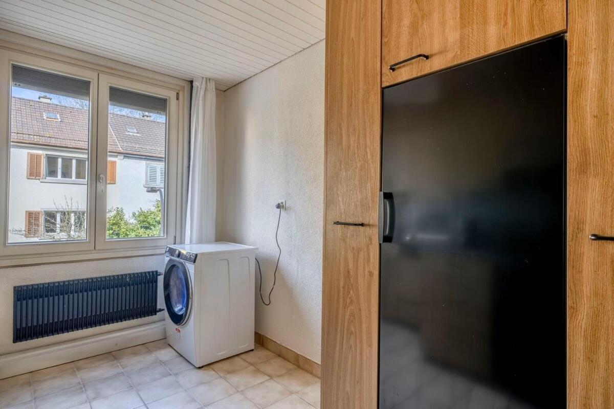 Amber Apartment