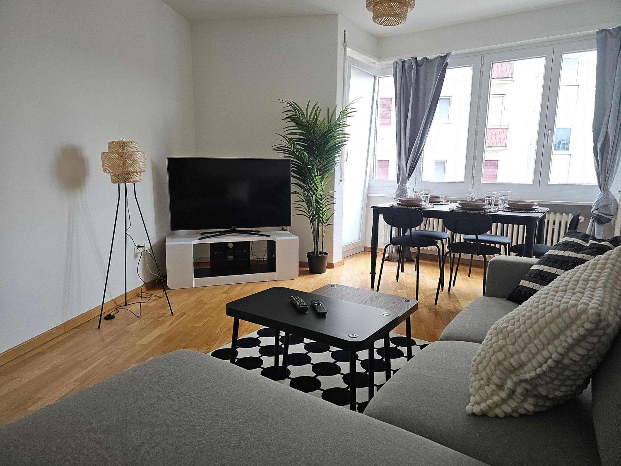 Downtown Dream 3 5br With Balcony And Style Ba21 Holiday home Zurich
