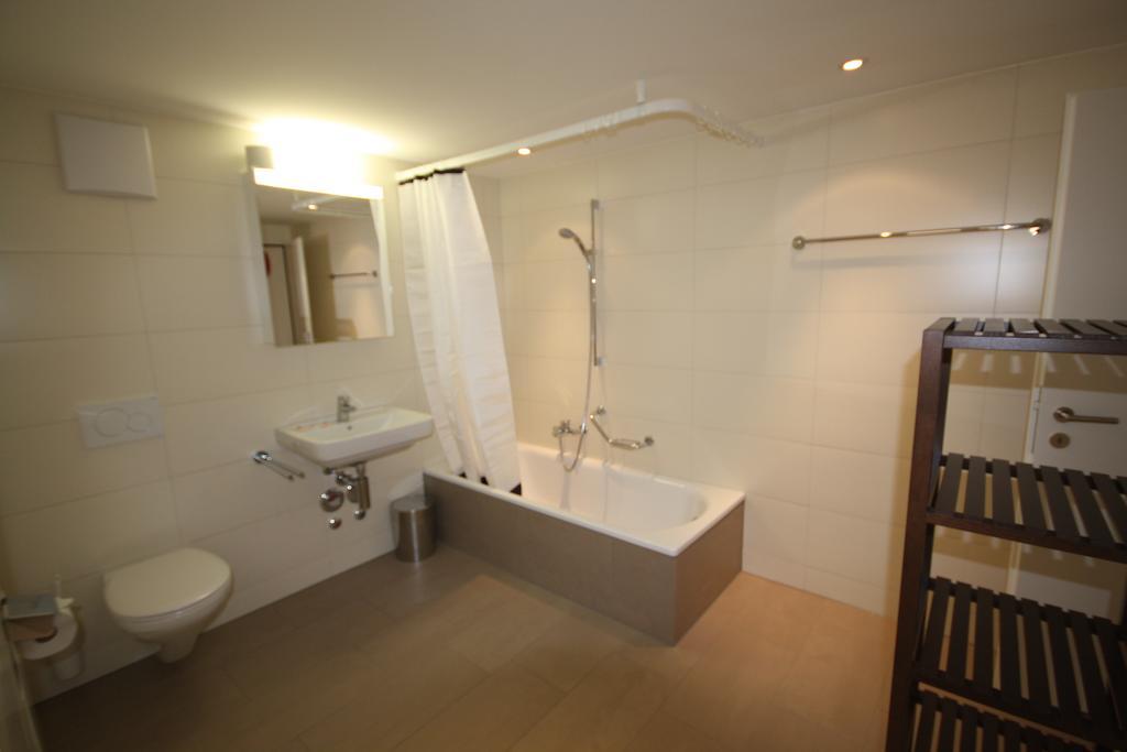 Hitrental Badenerstrasse Apartment