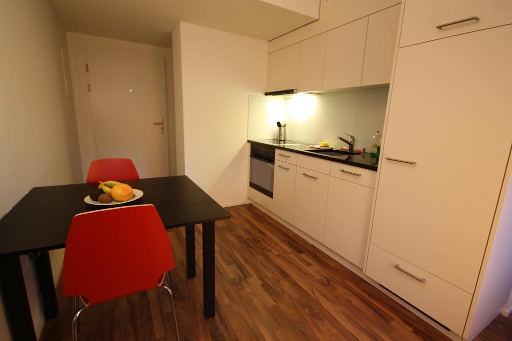 Hitrental Badenerstrasse Zurich