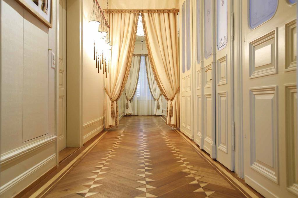 Entire Villa, Your Private Luxury Escape With In House Staff Zurich