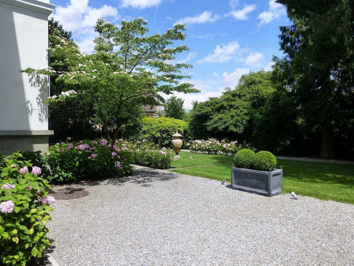 Entire Villa, Your Private Luxury Escape With In House Staff Villa Zurich