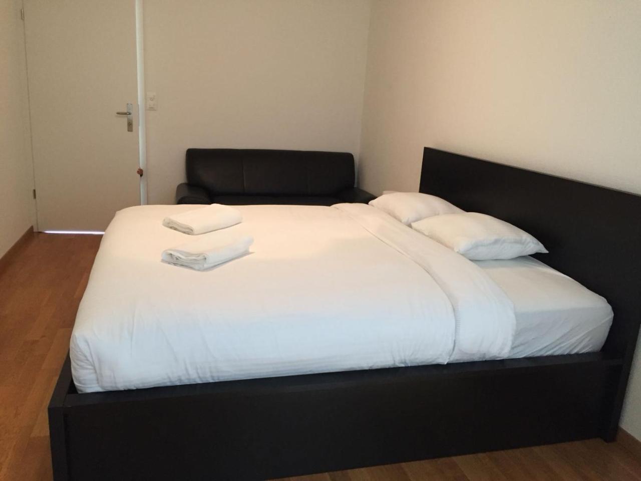 Guest house City Lakeside *