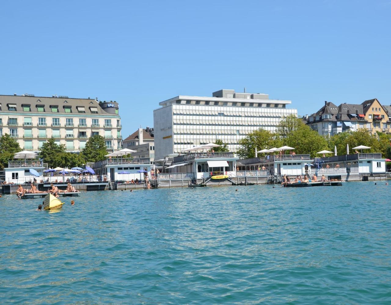 City Lakeside *