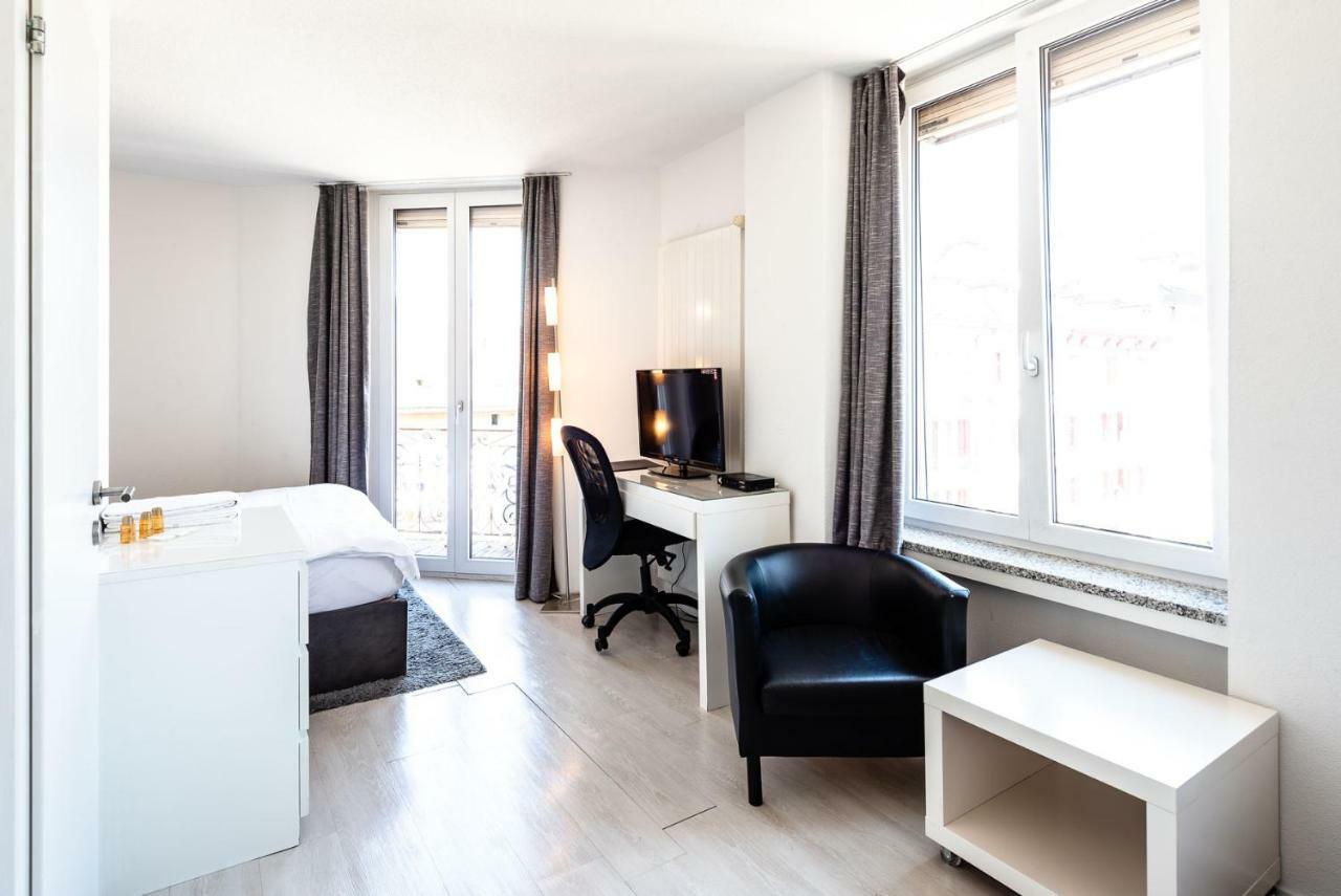 Iq130 3* Zurich