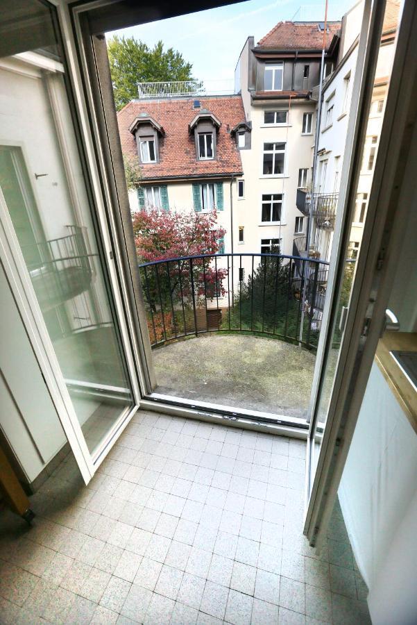 City Center At University Apartment