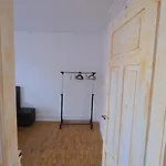 Cozy 2-Bedroom Apartment In Vibrant Zurich