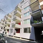 1Br With Balcony Near Lake - Flower 1