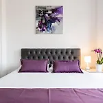 Iq130 Apartment Hotel