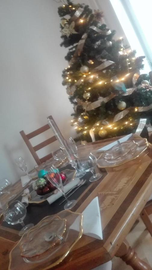 Homestay 2comfort Bedrooms 5min Walk From Main Station *