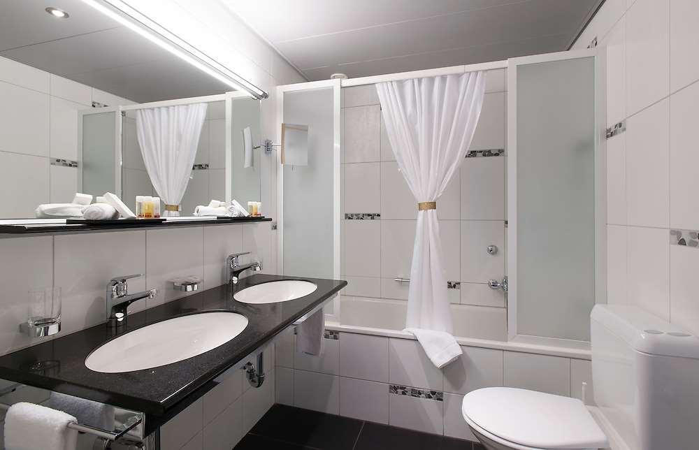 Krone Unterstrass Hotel 4*