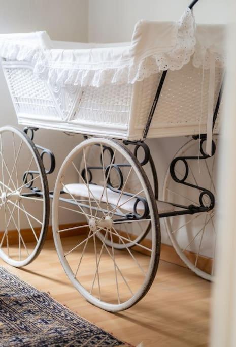 Im Herzen Der Zuercher Altstadt Apartment