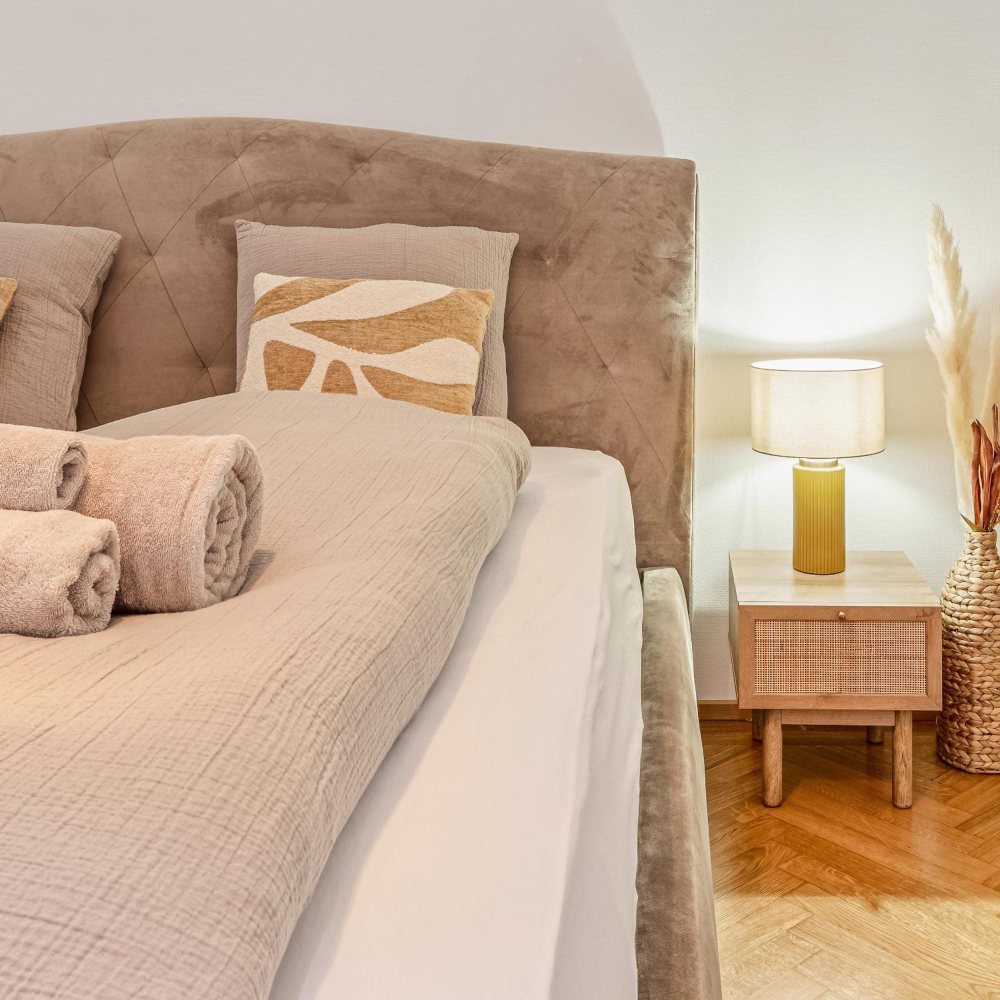 Apartment Im Stadtzentrum Gelegenes Mit Kingsize Bed *