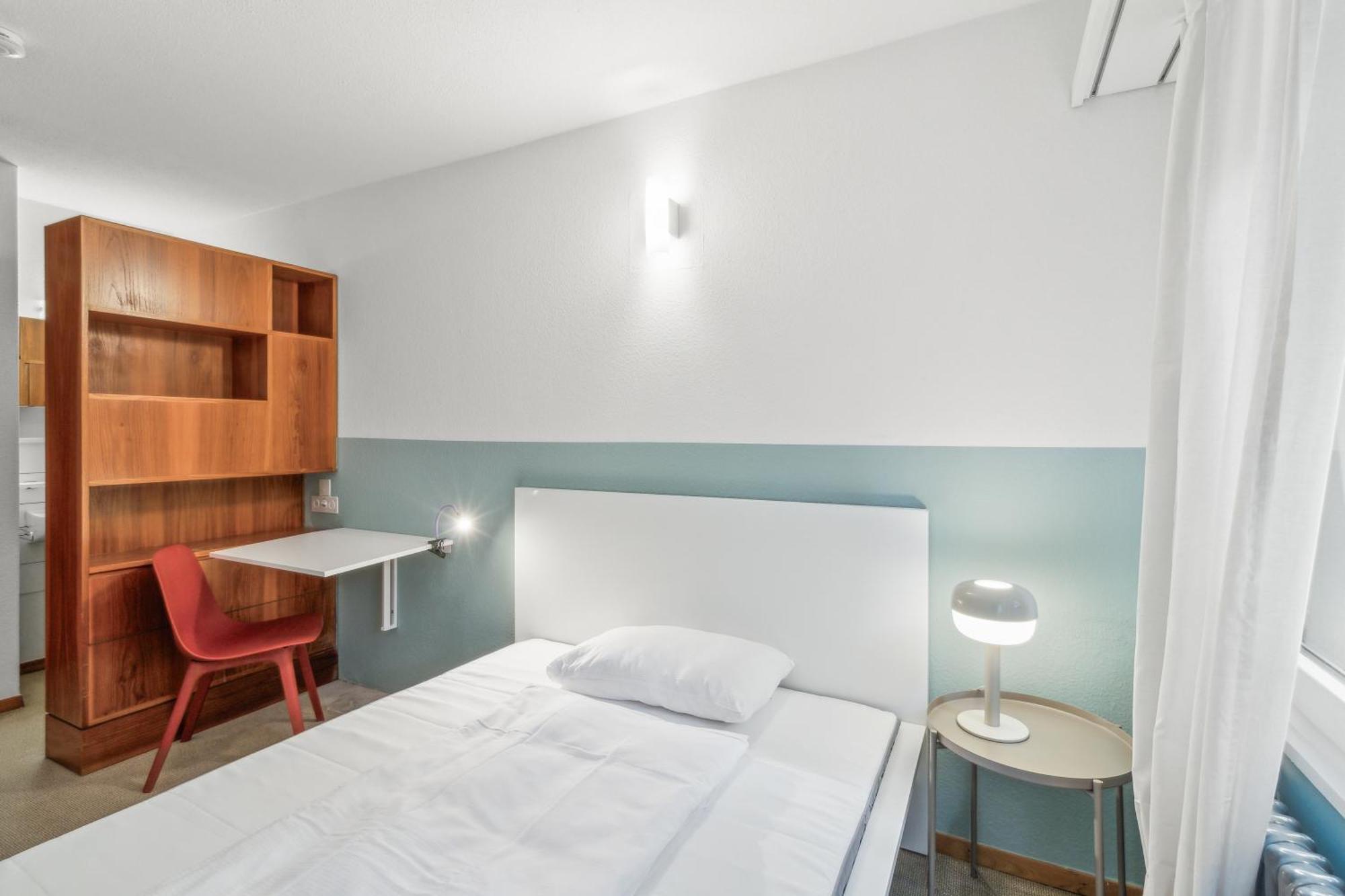 Betahouse Self-check In * Zurich