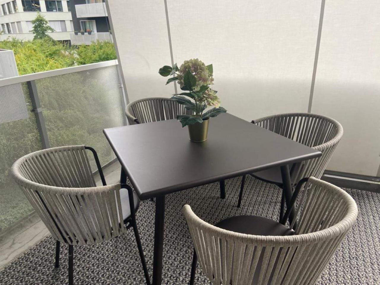 250sqm High End With Ac & Parking Zurich