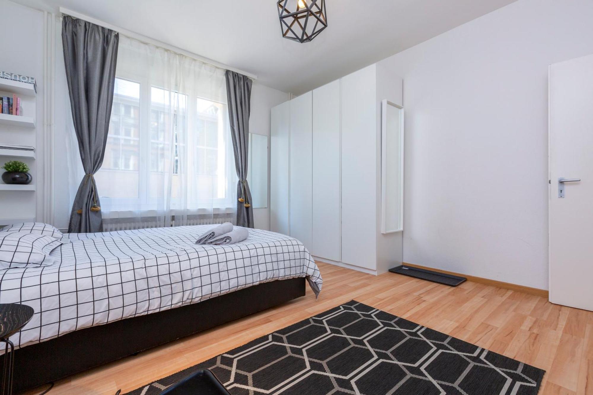 Kaya Gold Apartment