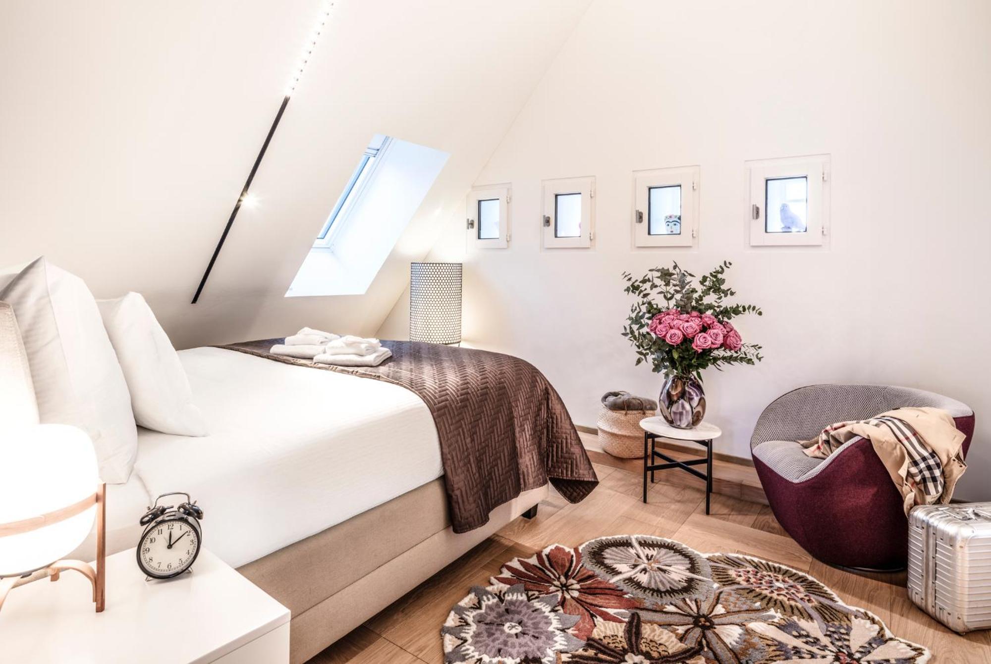 Boutique I Lux I Rooftop Terrace I Free Parking I Bahnhofstrasse *