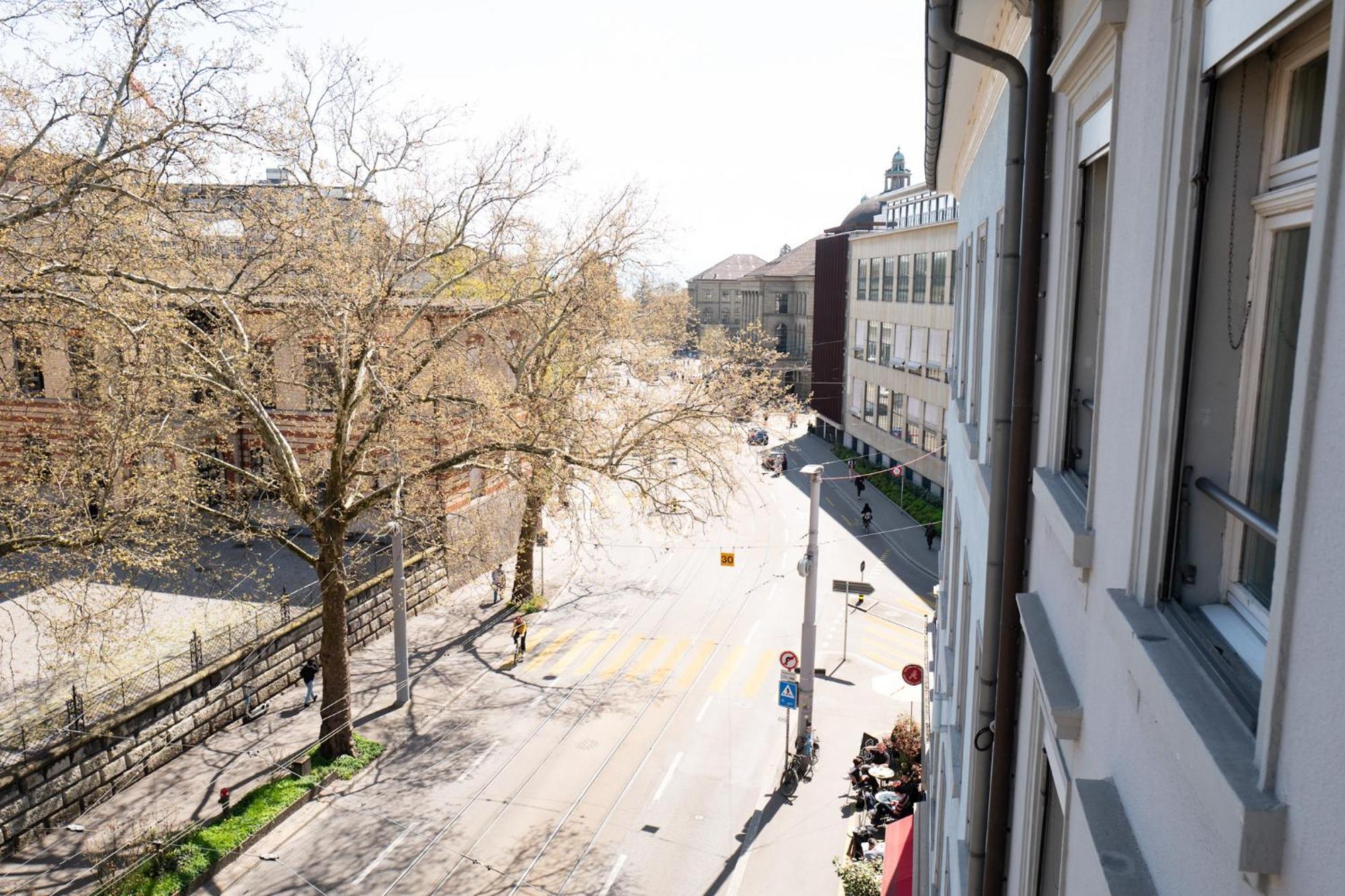 Chalet Suite Apartment Zurich