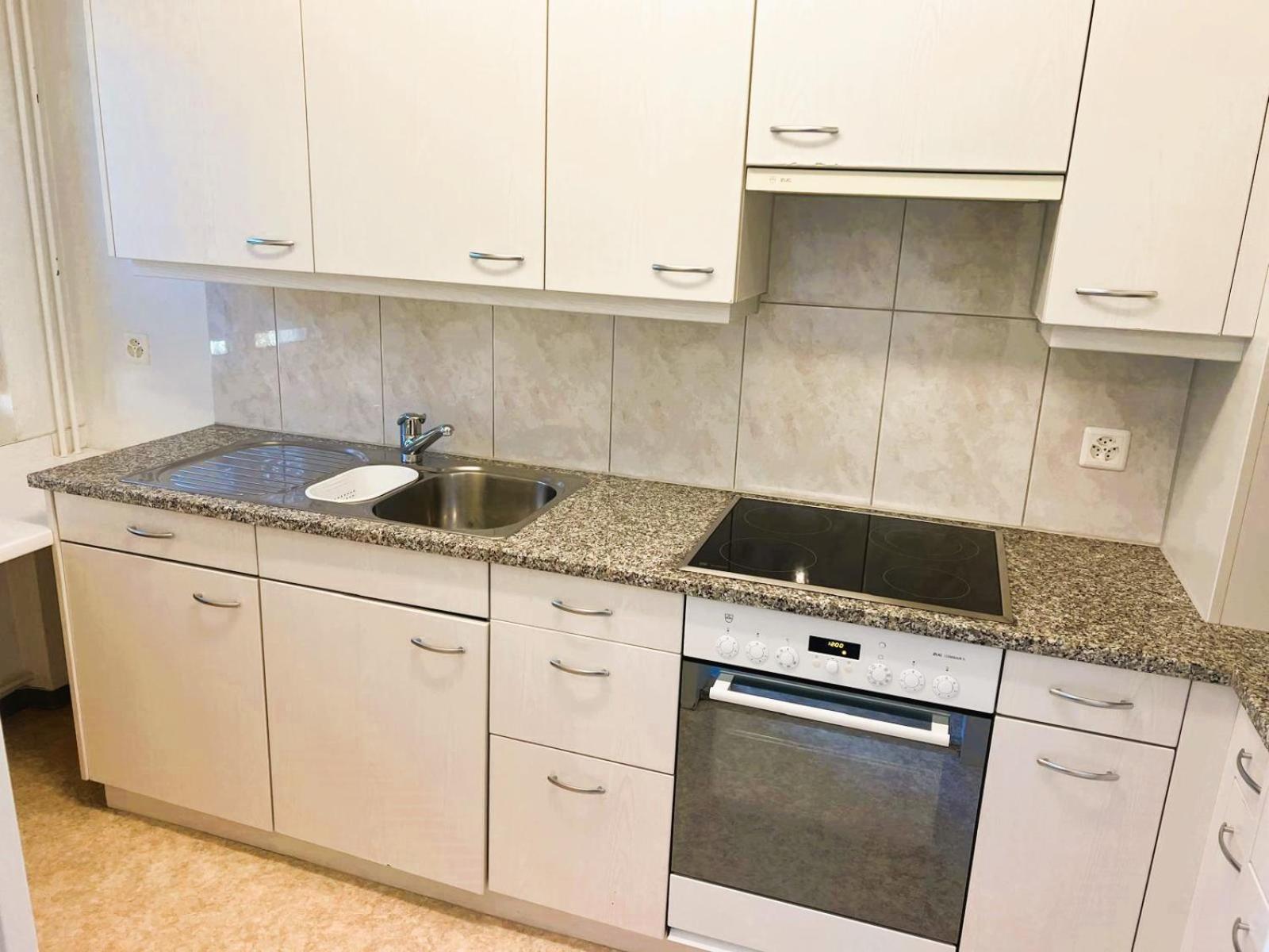 Apartment 3 Center With Balcony Alt 155 & Kars
