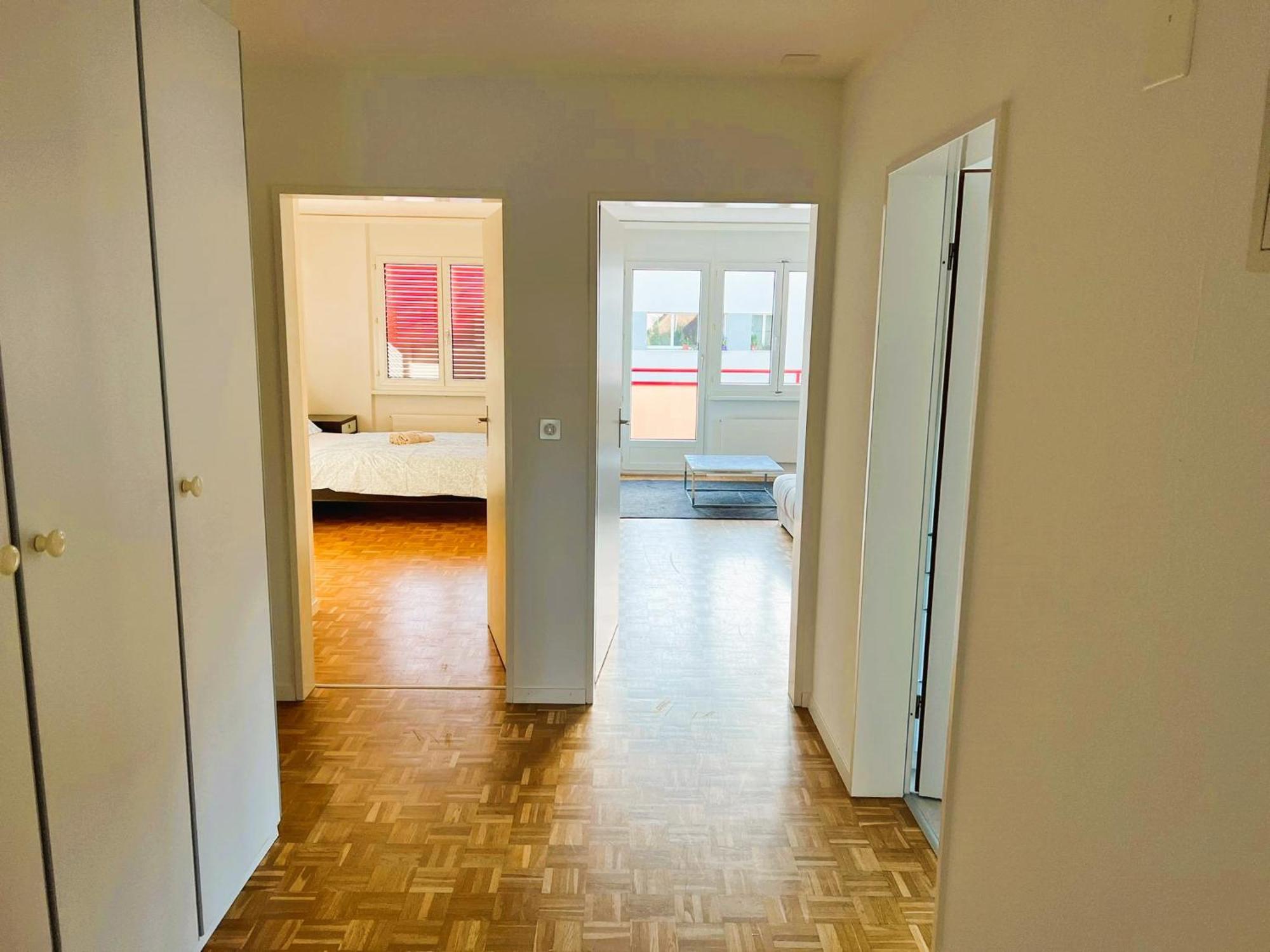 3 Center With Balcony Alt 155 & Kars Apartment Zurich