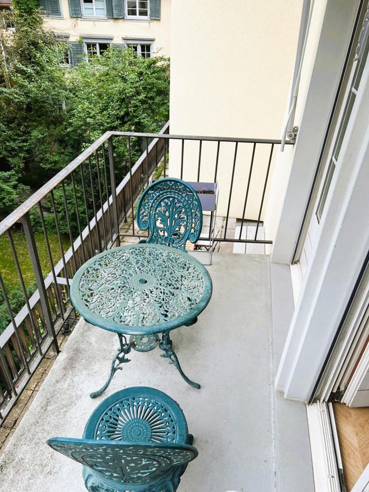 3 Old Town Flat, Munster - Self Checkin - New Apartment *
