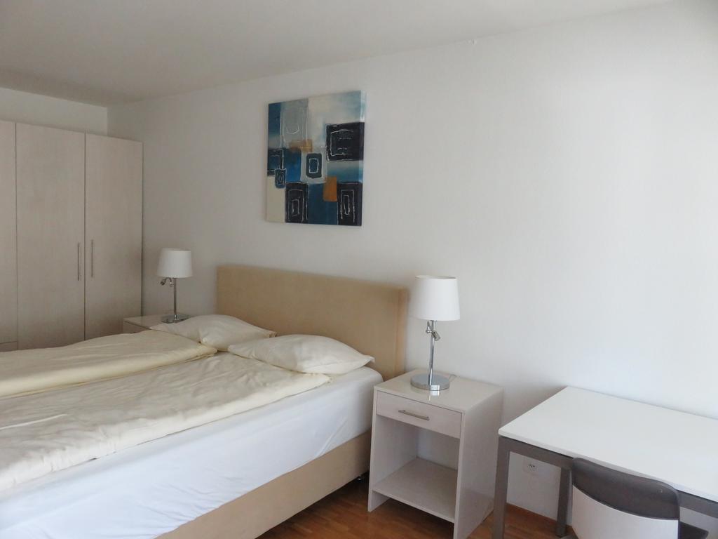 Swiss Star District 11 - Self Check-in Apartment
