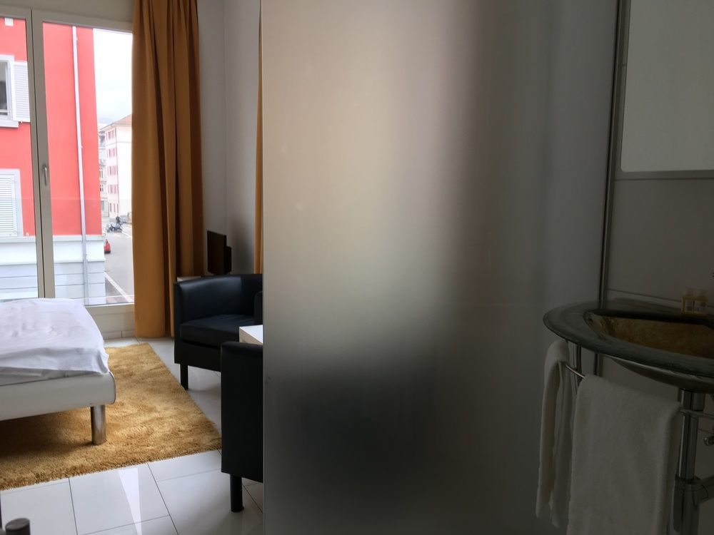 Iq130 Zurich