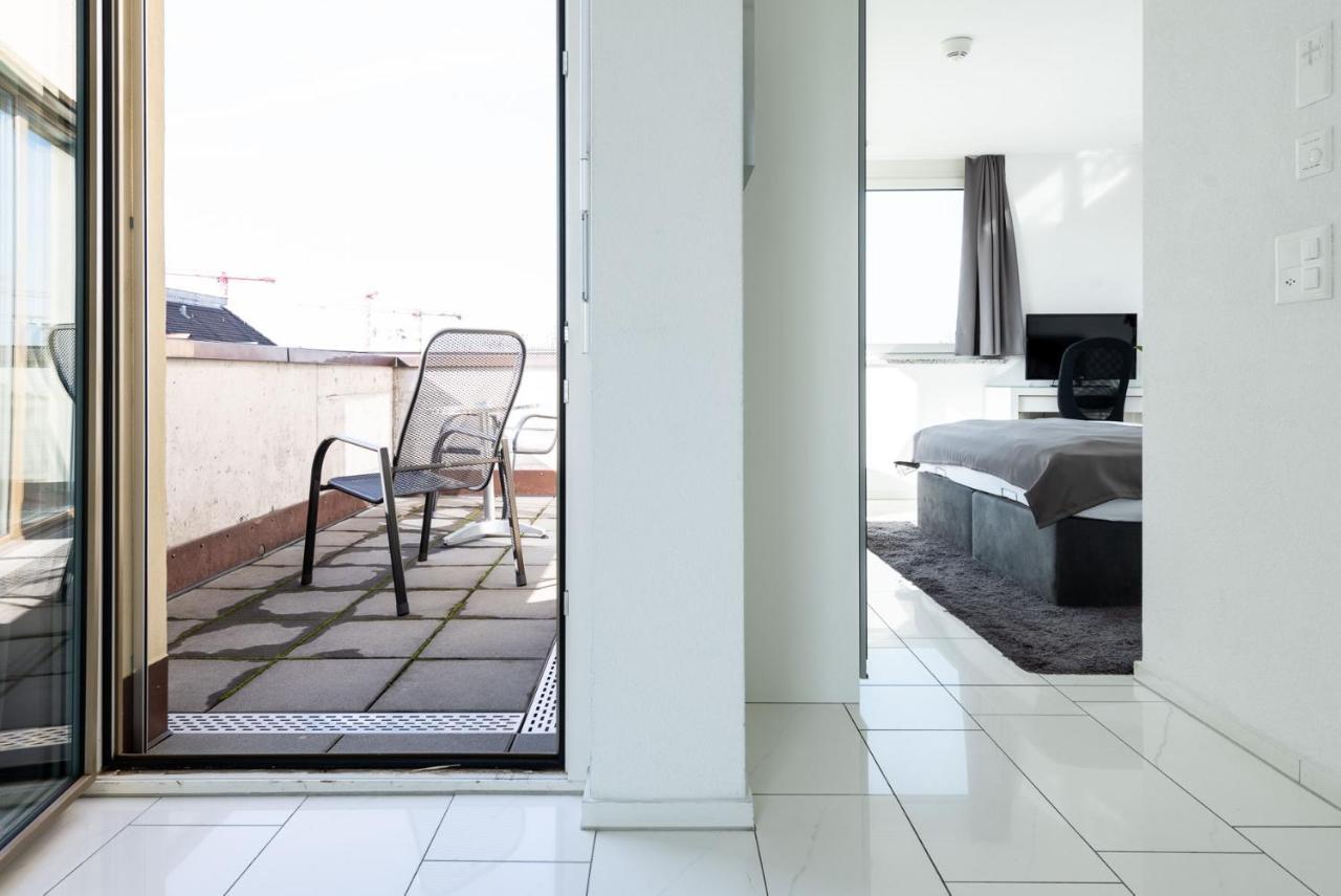 Aparthotel Iq130 3*