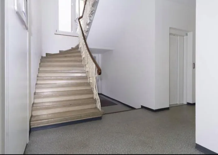 Urban Oasis With Queen Bed And View Be-14