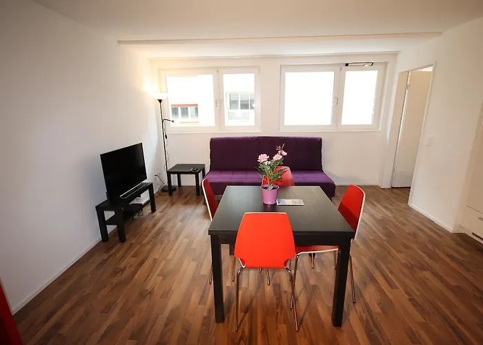 Hitrental Badenerstrasse Apartments
