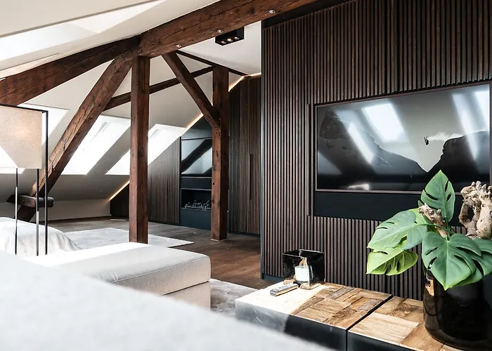 Le Bijou Lq80 Jacuzzi Penthouse