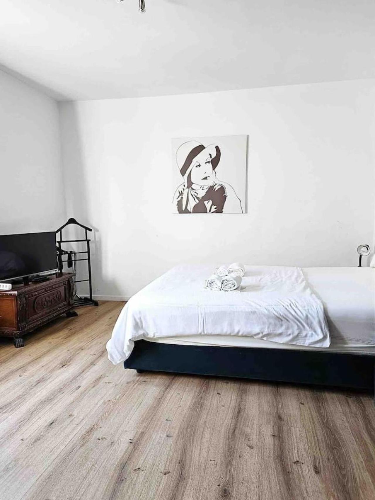 Apartment Heart Of Modern Studio Hg14 *