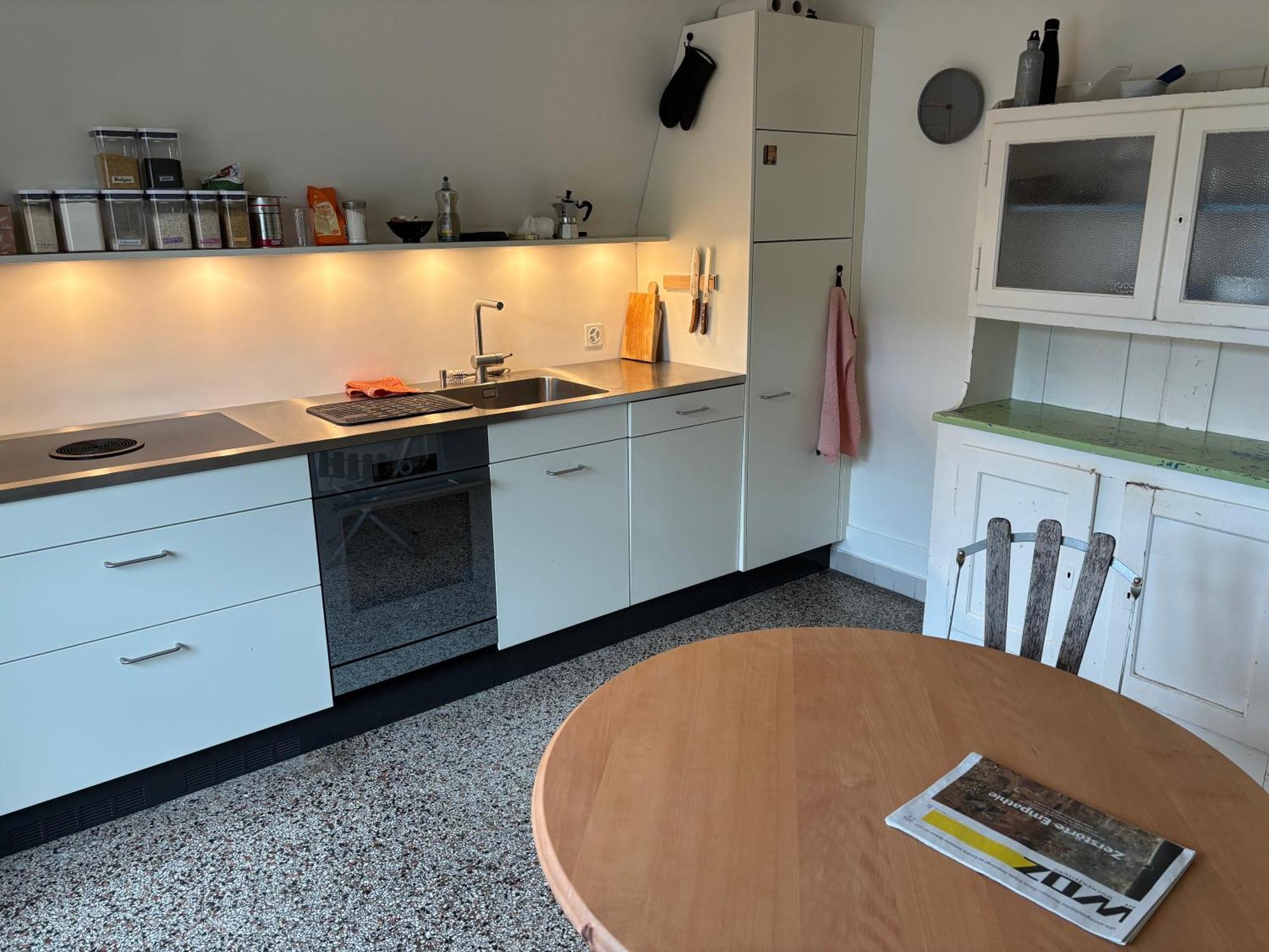 Charmante Altbauwohnung An Zentraler Lage Homestay *