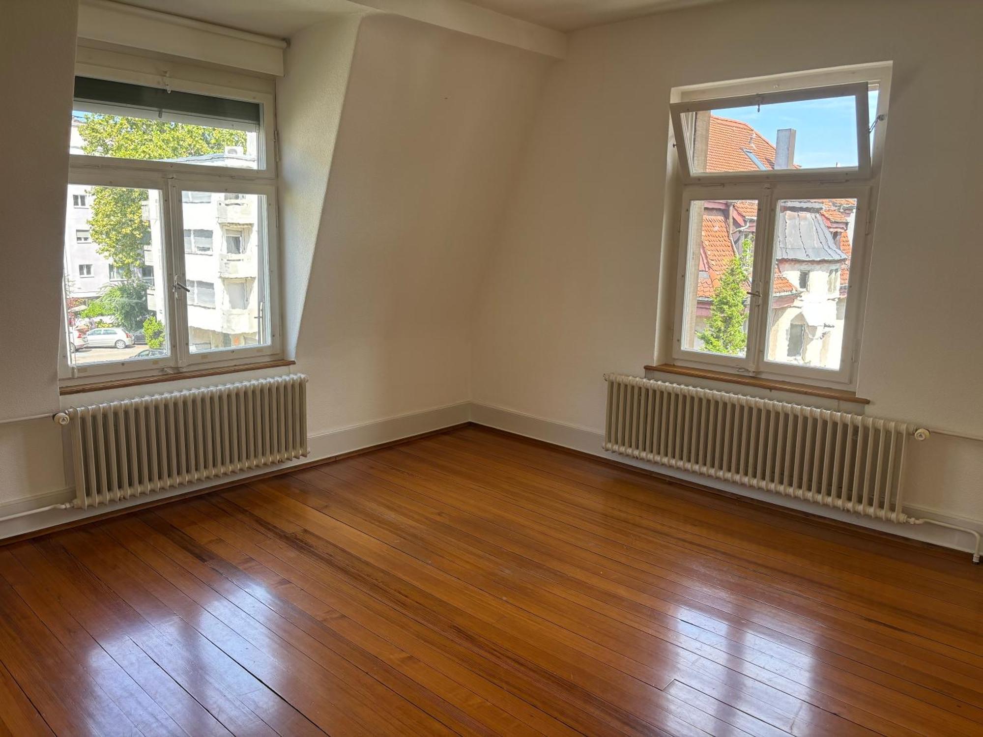 Charmante Altbauwohnung An Zentraler Lage Zurich