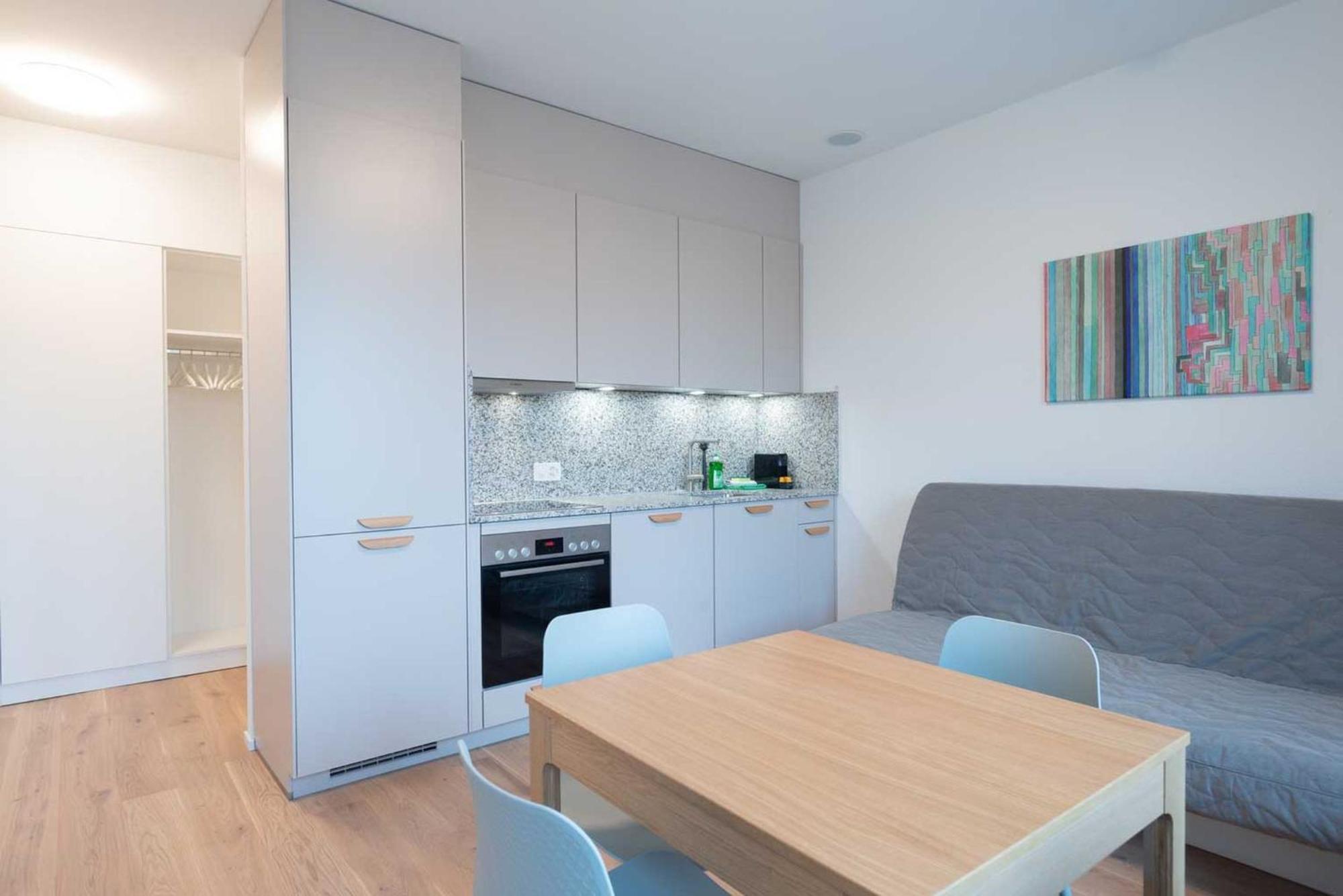 Hitrental Letzigrund - Apartment