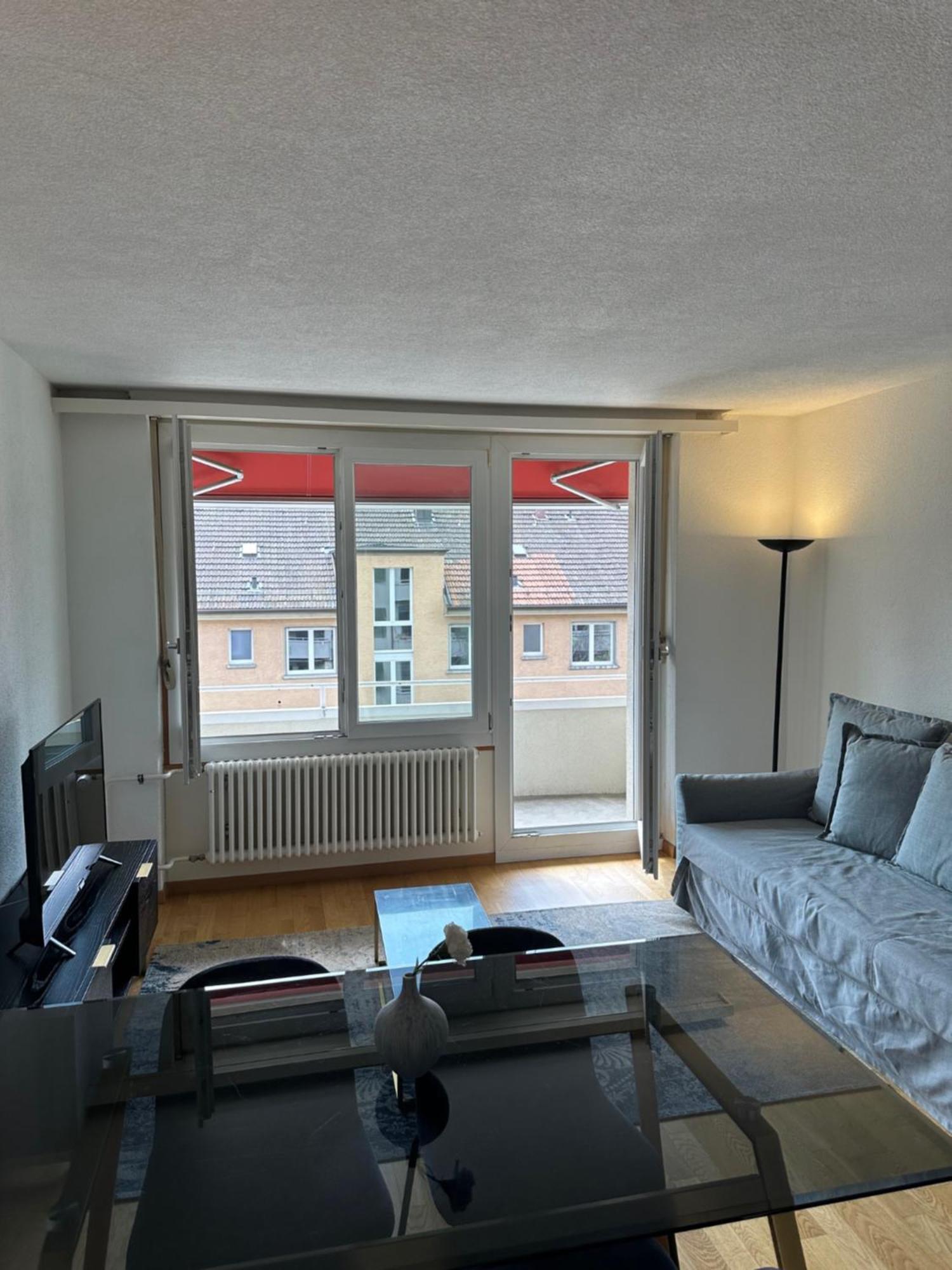 Apartment In West-eichbuehlstr 62-66