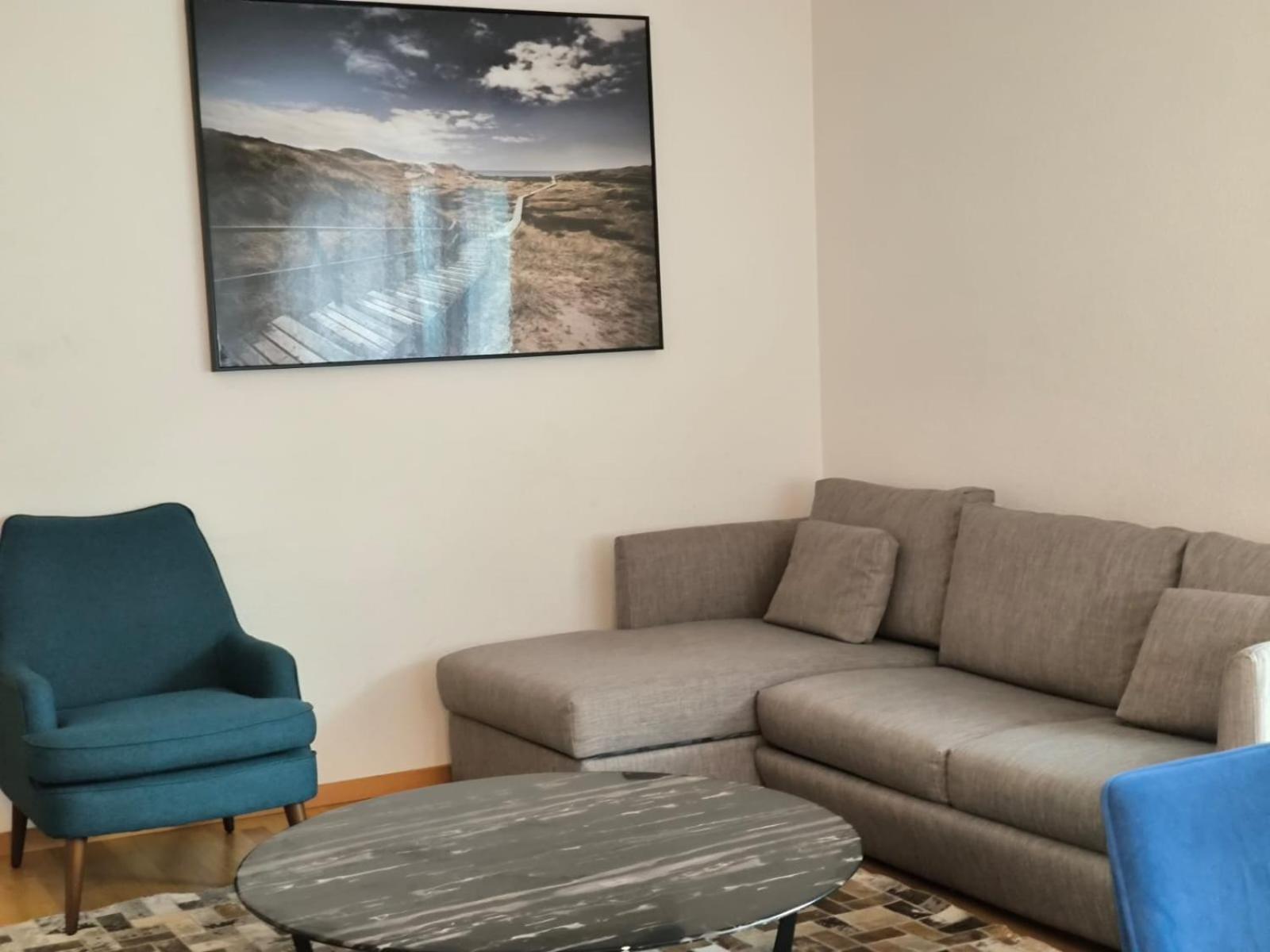 Apartment In West-eichbuehlstr 62-66 Zurich