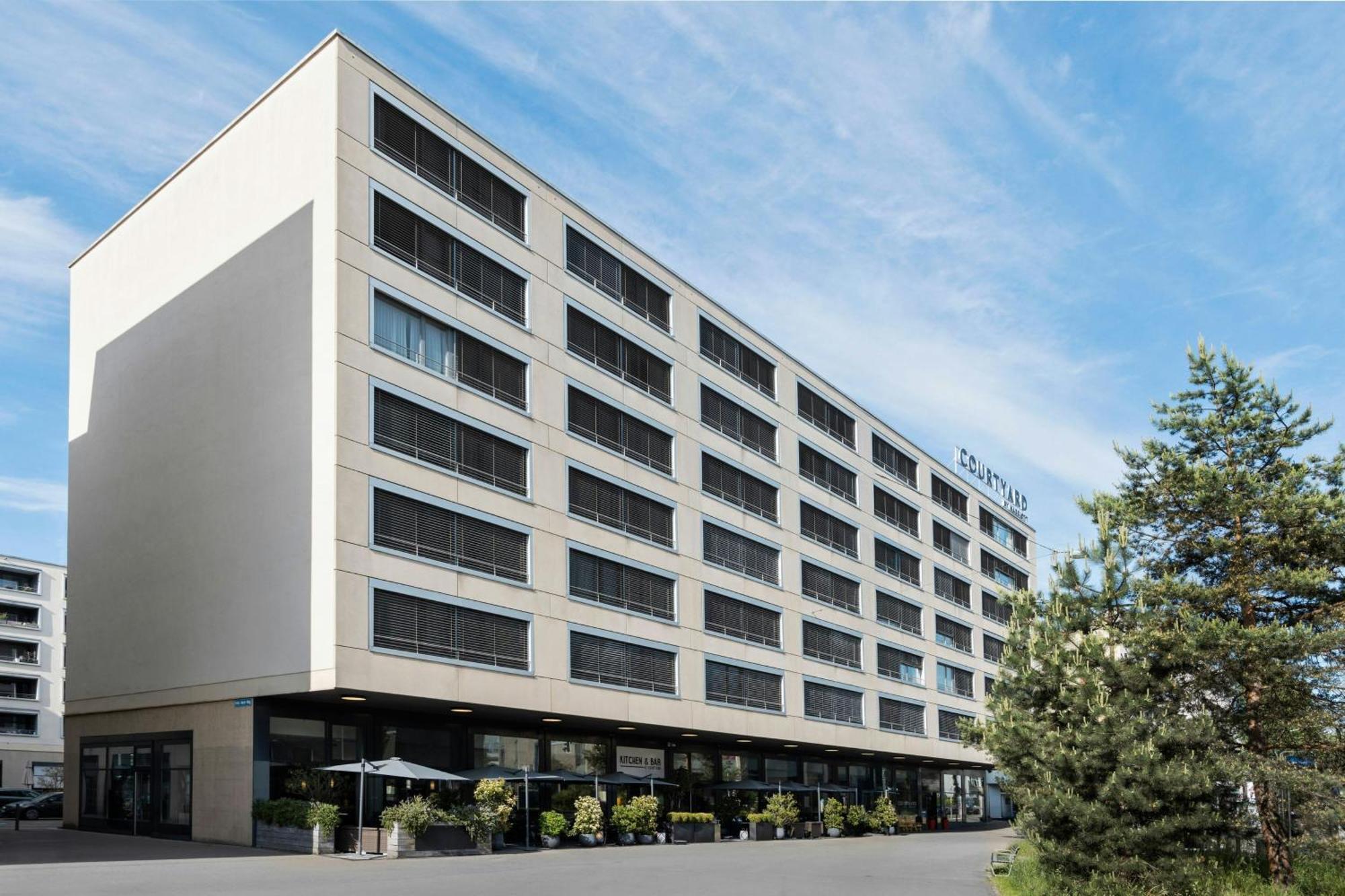 Hotel Courtyard By Marriott North 4*