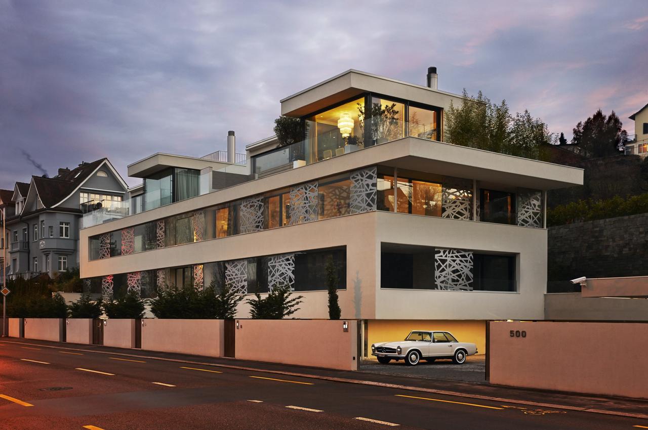 White Riviera House Apartment