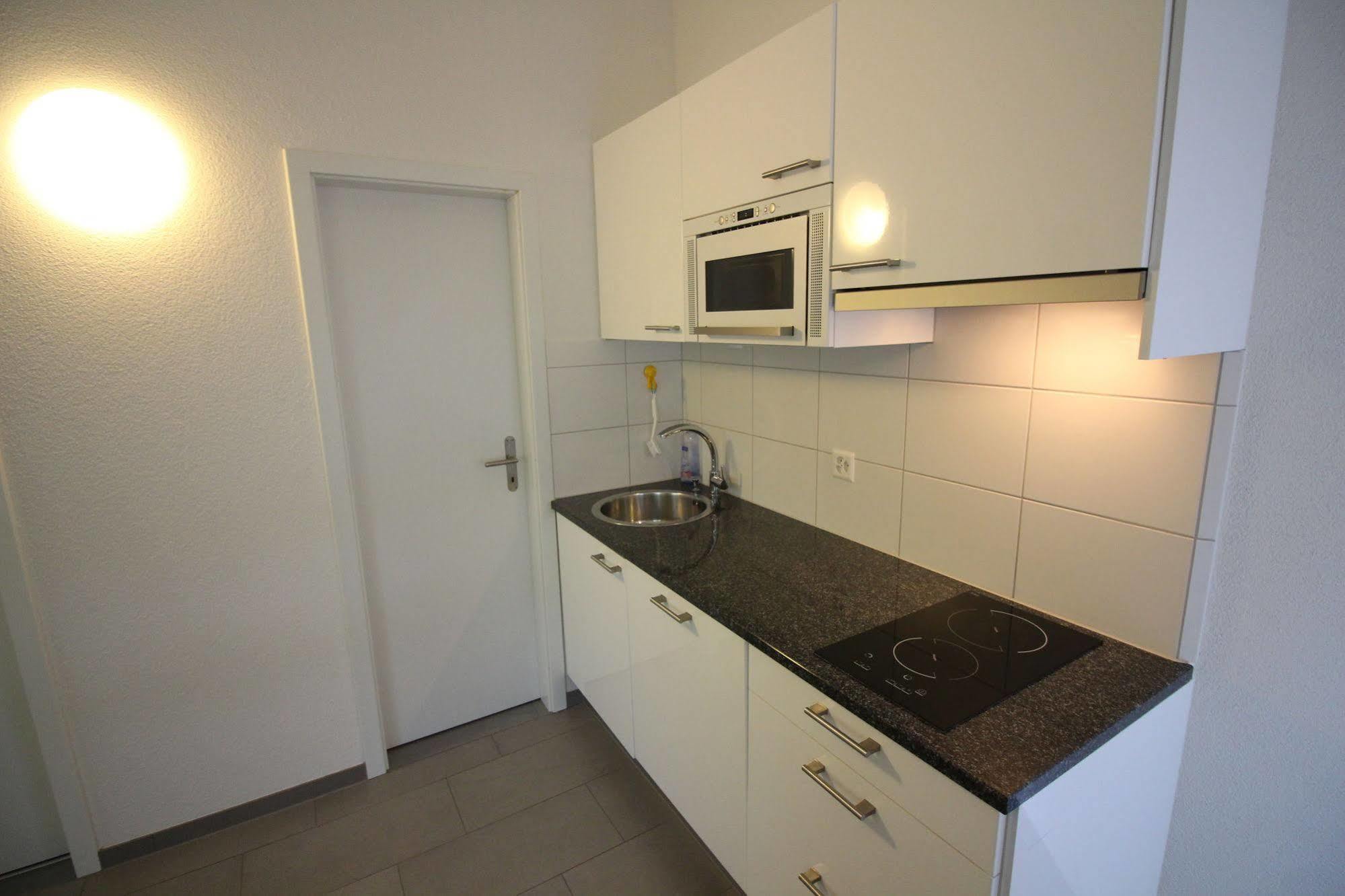 Apartment Swiss Star Oerlikon *