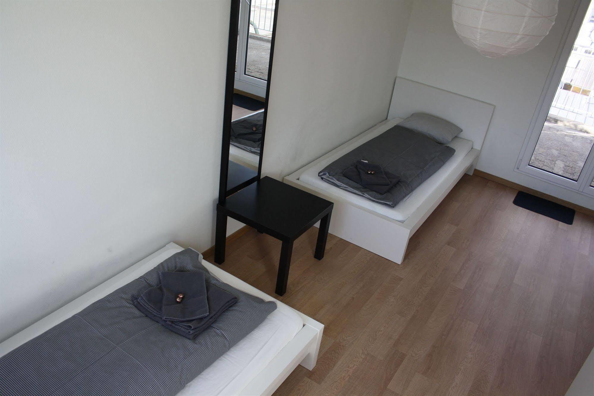 Apartment Hitrental Letzigrund - Zurich