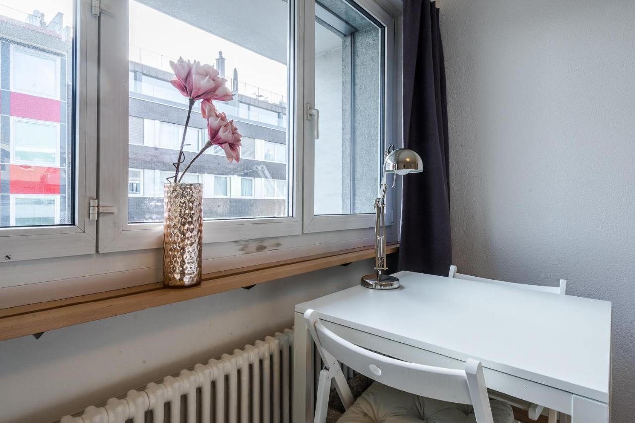 Studio In The Heart Of *